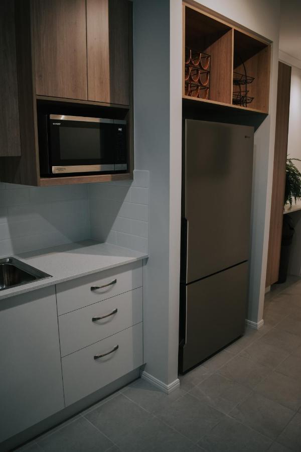 Cocobrew Boutique Apartments 록햄프턴 외부 사진