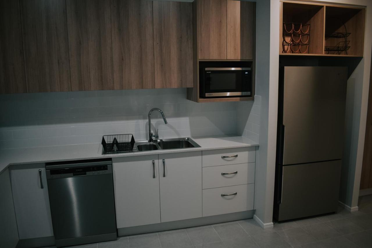 Cocobrew Boutique Apartments 록햄프턴 외부 사진