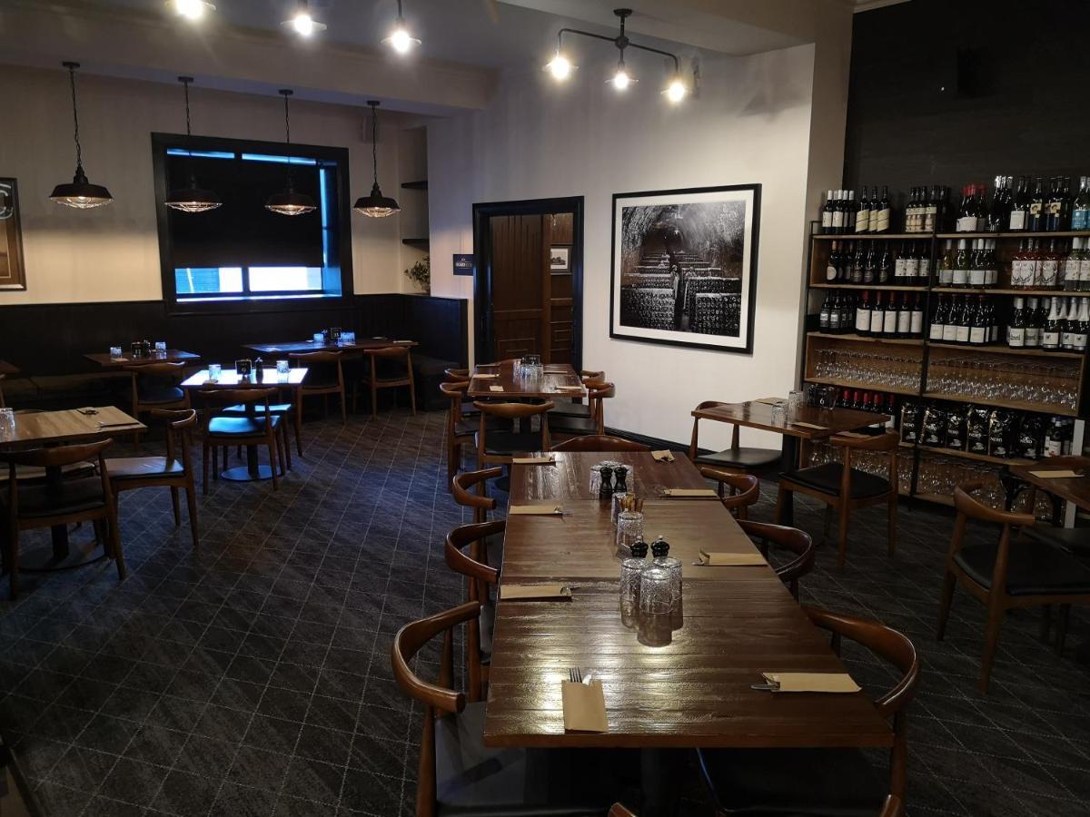 Cocobrew Boutique Apartments 록햄프턴 외부 사진