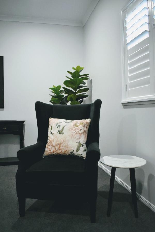 Cocobrew Boutique Apartments 록햄프턴 외부 사진