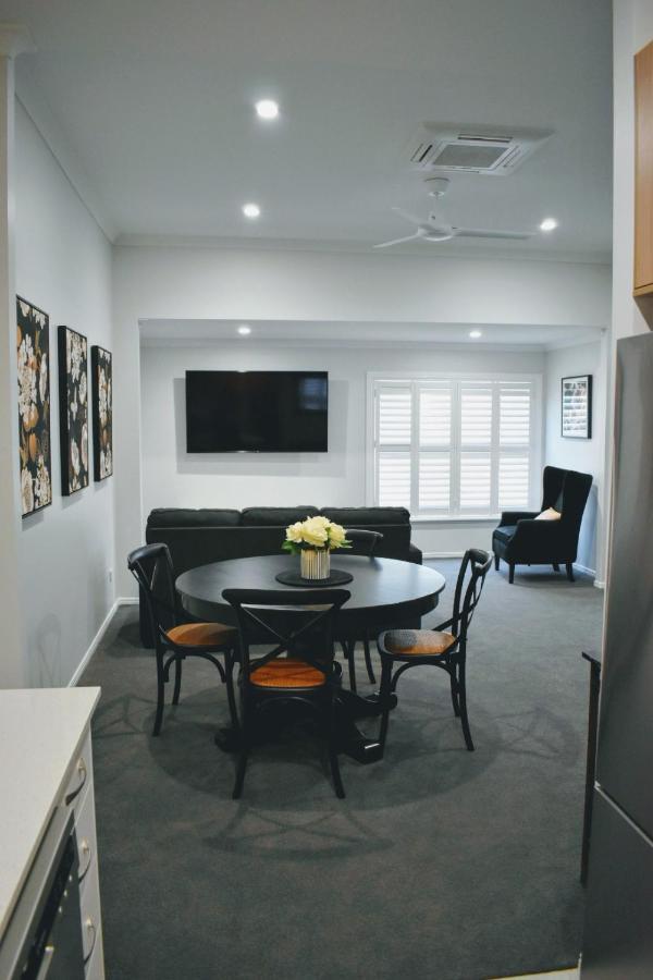 Cocobrew Boutique Apartments 록햄프턴 외부 사진