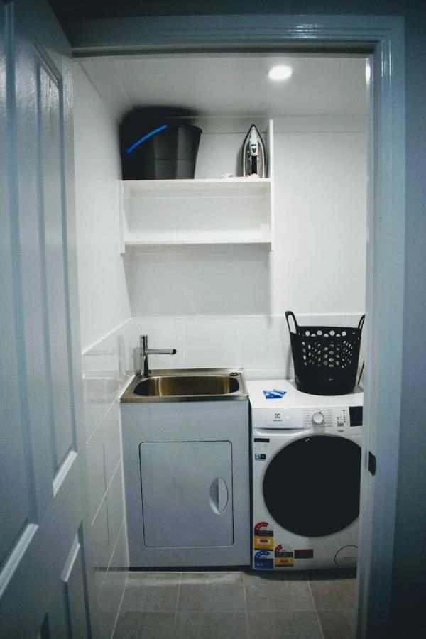 Cocobrew Boutique Apartments 록햄프턴 외부 사진